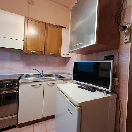 Appartamento Monica - Seasons Real Estate - *