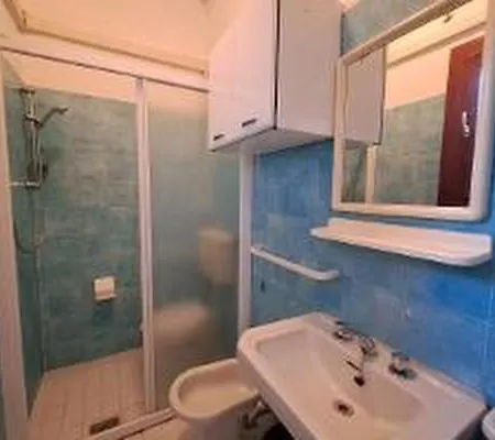 Apartment Monica - Seasons Real Estate - *